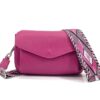 fuchsia-farbig